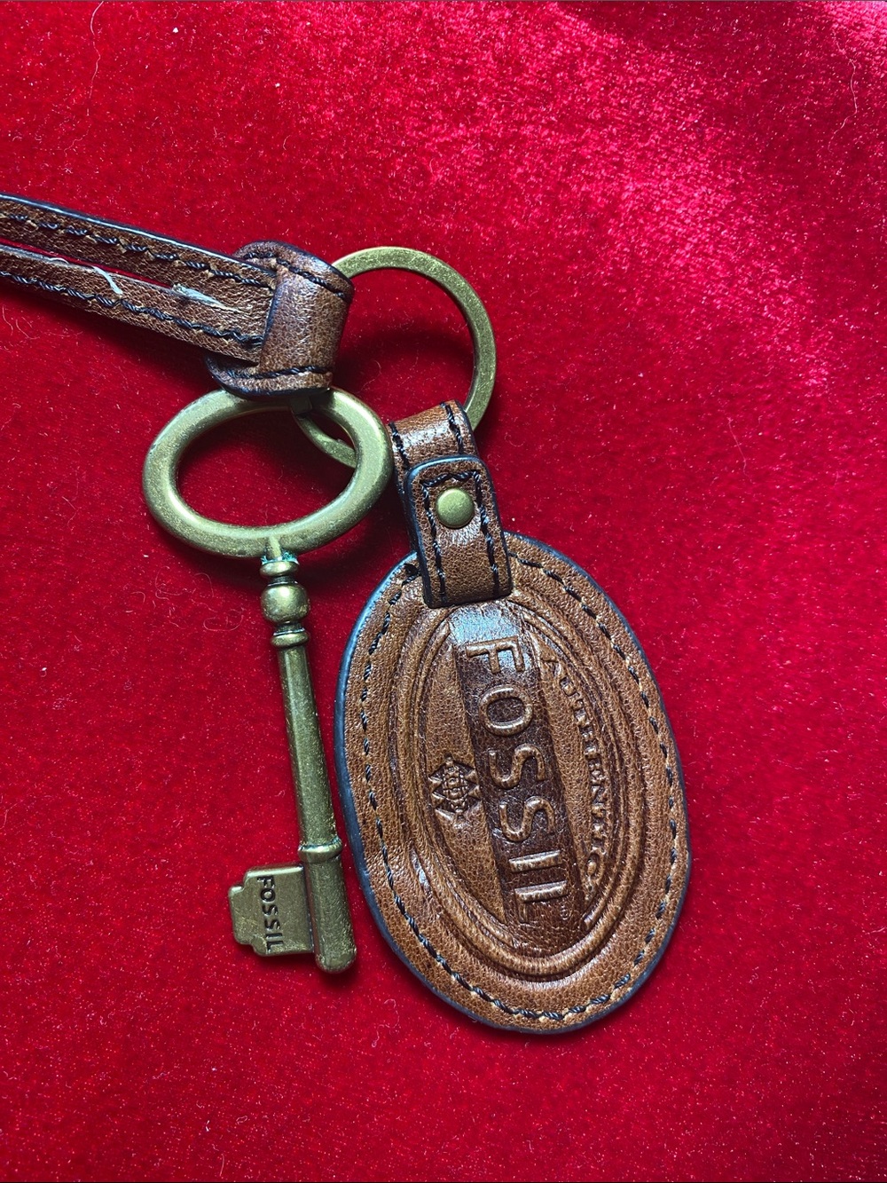 Fossil Tan/Brown Leather Oval Key Fob with Brass Key Charm